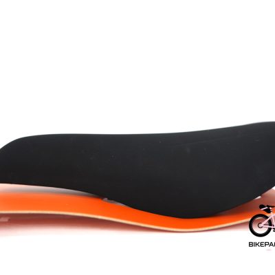 velo-orange-microfiber-touring-saddle-wide