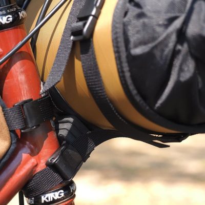tui-xe-dap-conquer-harness-front-roll-bag