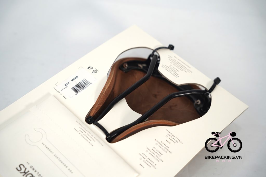 yen-xe-dap-brooks-england-b17-standard-saddle-brown